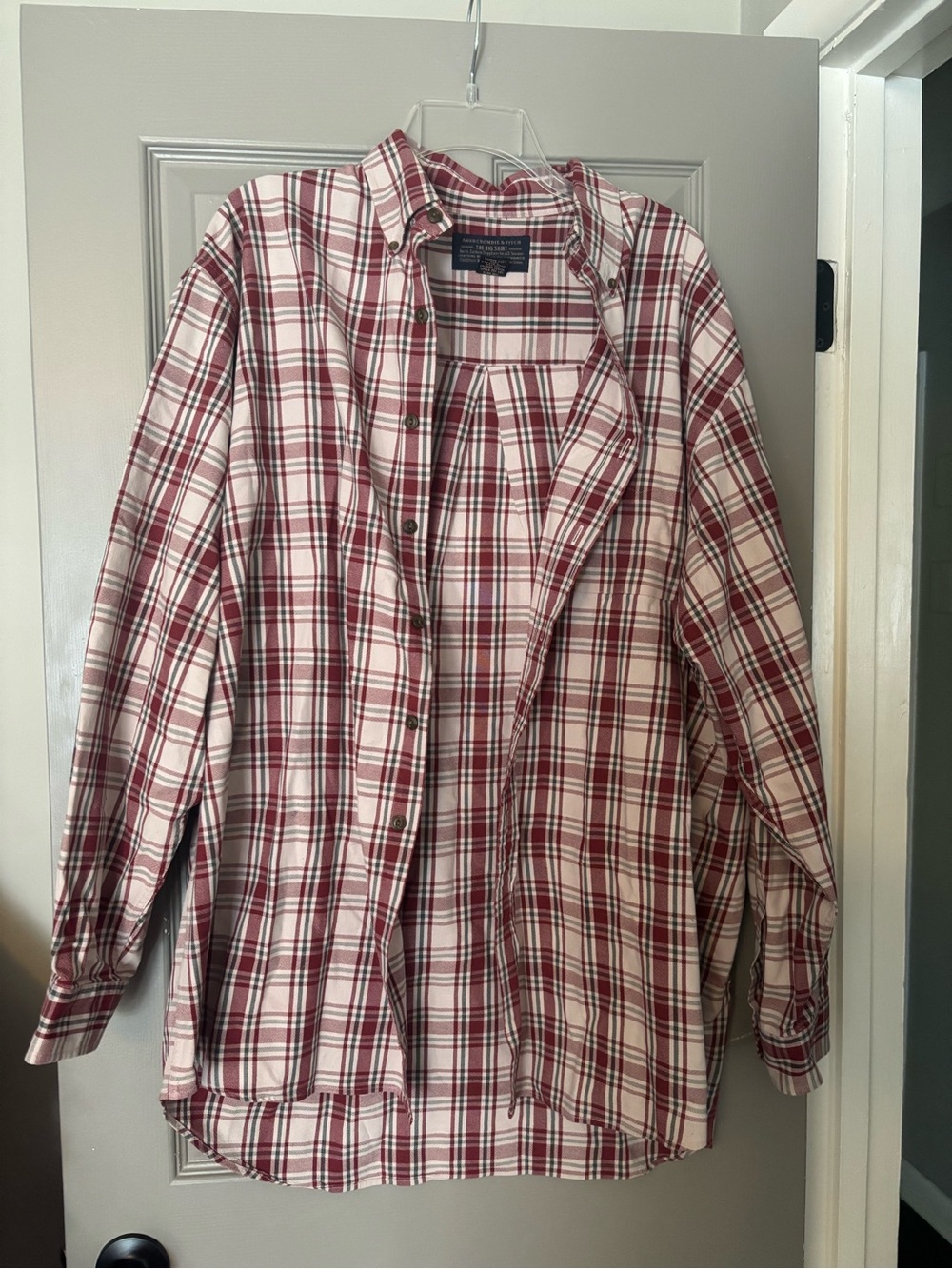 Abercrombie & Fitch Red and White Plaid Button-Up Shirt